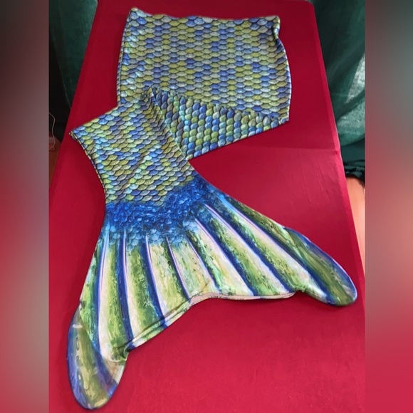 Mermaidens 🧜♀️ “Aussie Green Mermaid Tail”*Tail Skin ONLY* Adult SZ L 12-14 - Picture 2 of 10